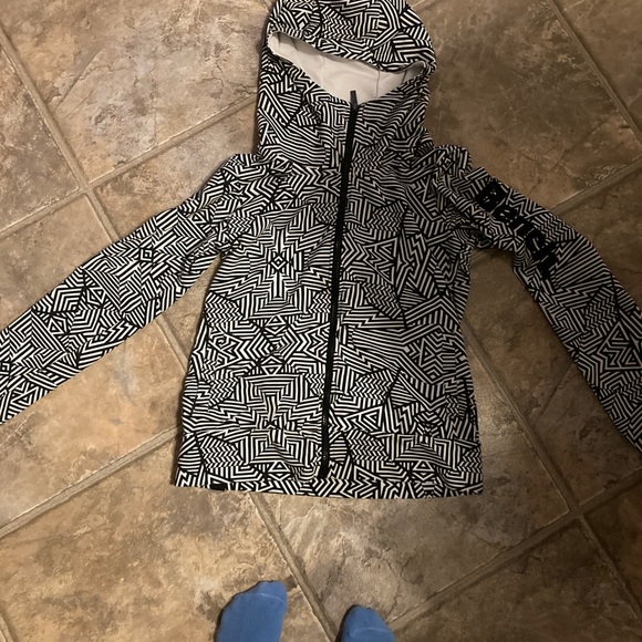 2 Bench Coats AA++ Condition - Picture 1 of 5